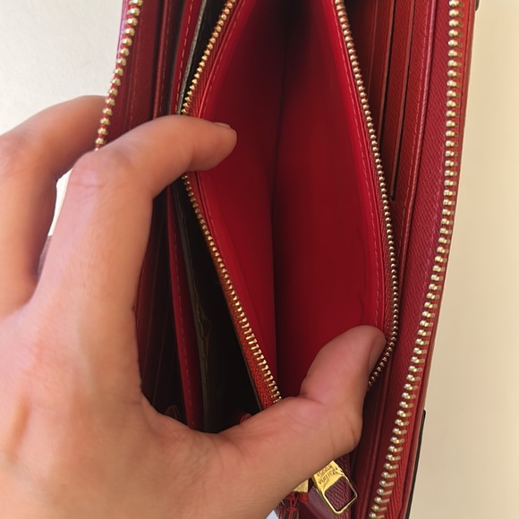 LV Monogram Zippy Retiro Wallet (2019) - Picture 6 of 7